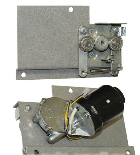 Моторчик полуавтомата. Механизм протяжки проволоки 4.045.950. Механизм протяжки проволоки циклон. Мотор-редуктор в сварочном полуавтомате ПДГ. Мотор редуктор для сварочных аппаратов 2 скоростной.